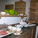 Bed & Breakfast Haus Waldheim 3*