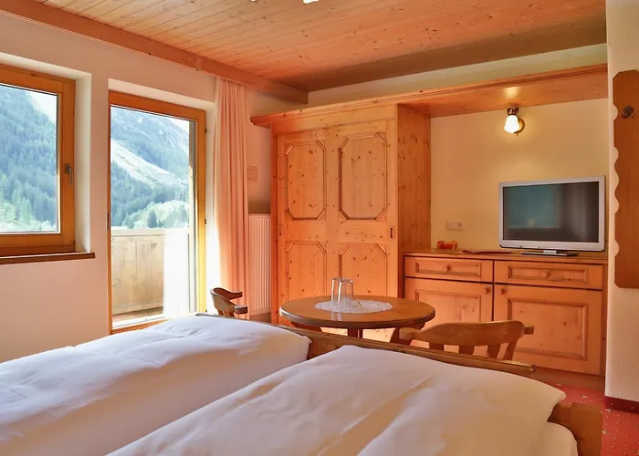 Haus Waldheim Nocleg ze śniadaniem Tux