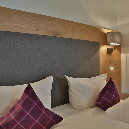 فندق مبيت وإفطار Haus Waldheim