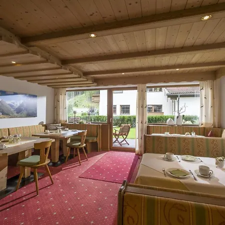 Haus Waldheim فندق مبيت وإفطار تكس